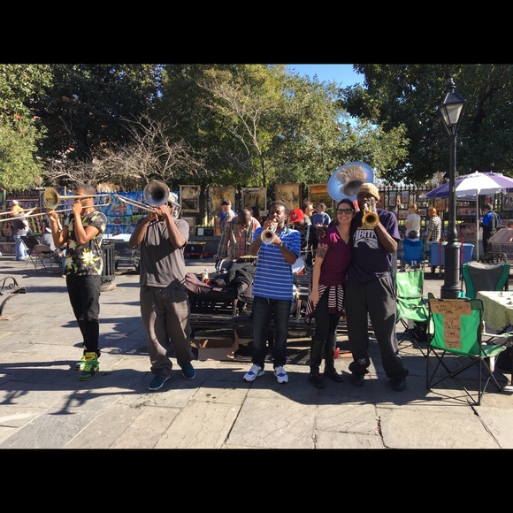 Meet your Posher, Anne - Picture 4 of 7